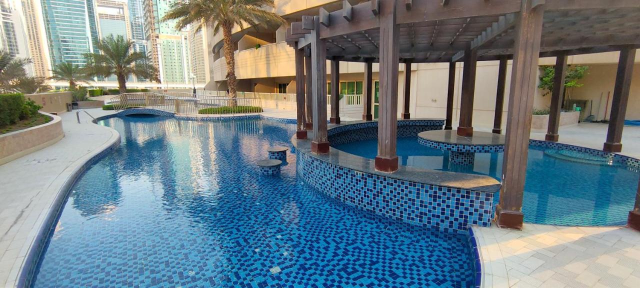 2 Bedroom With A Beautiful View Of The Marina Minimum 5 Night Appartement